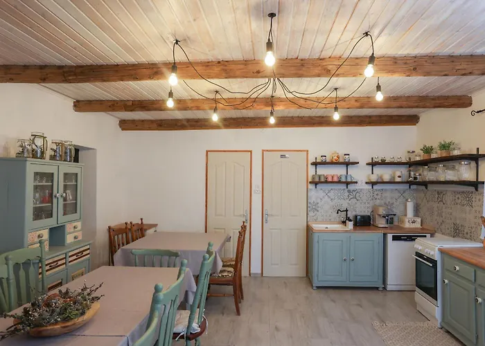 Fekete Golya Fogado Gemenc Szekszárd